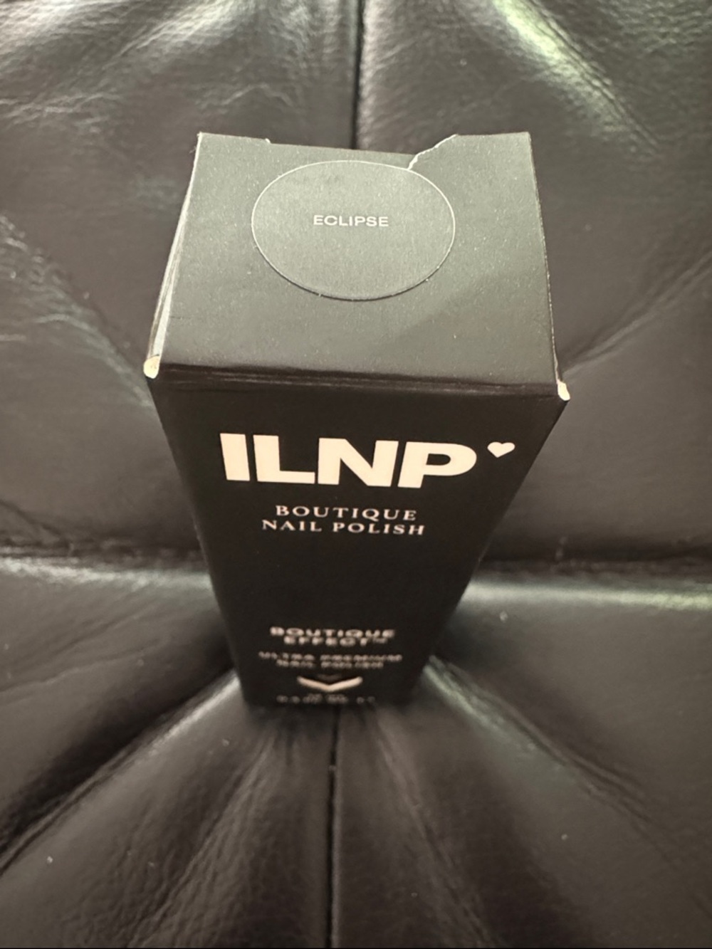 ILNP Boutique Nail Polish - Eclipse Black to Red Ultra Chrome - Picture 3 of 7